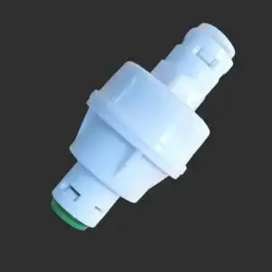 מקטין לחץ מים